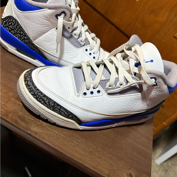 Racer blue Jordan 3s - Picture 2 of 3